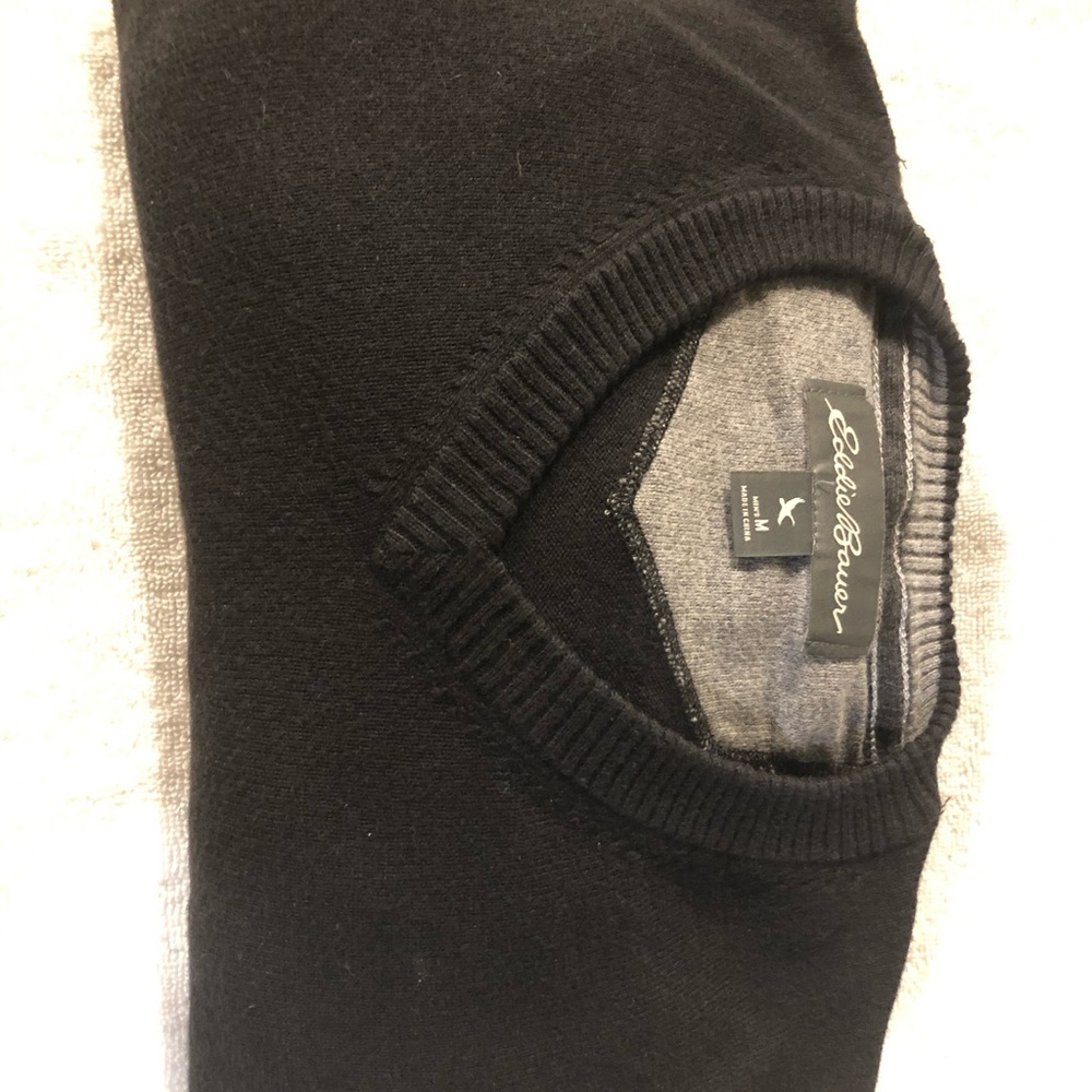 Eddie Bauer V Neck Sweater